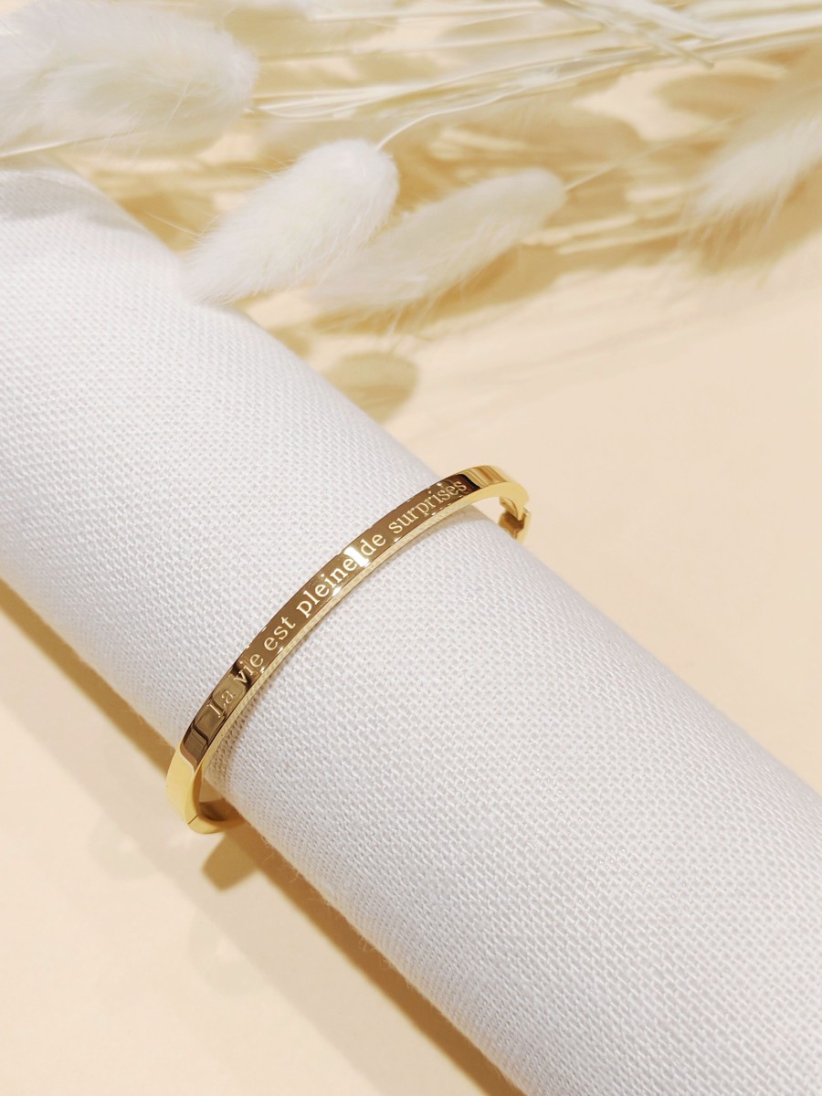 Bracelet avec message acier inoxydable "La vie est pleine de surprises" J149