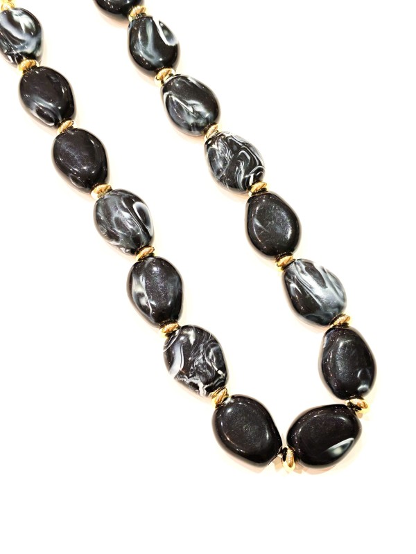 Collier en résine et acier N422 2