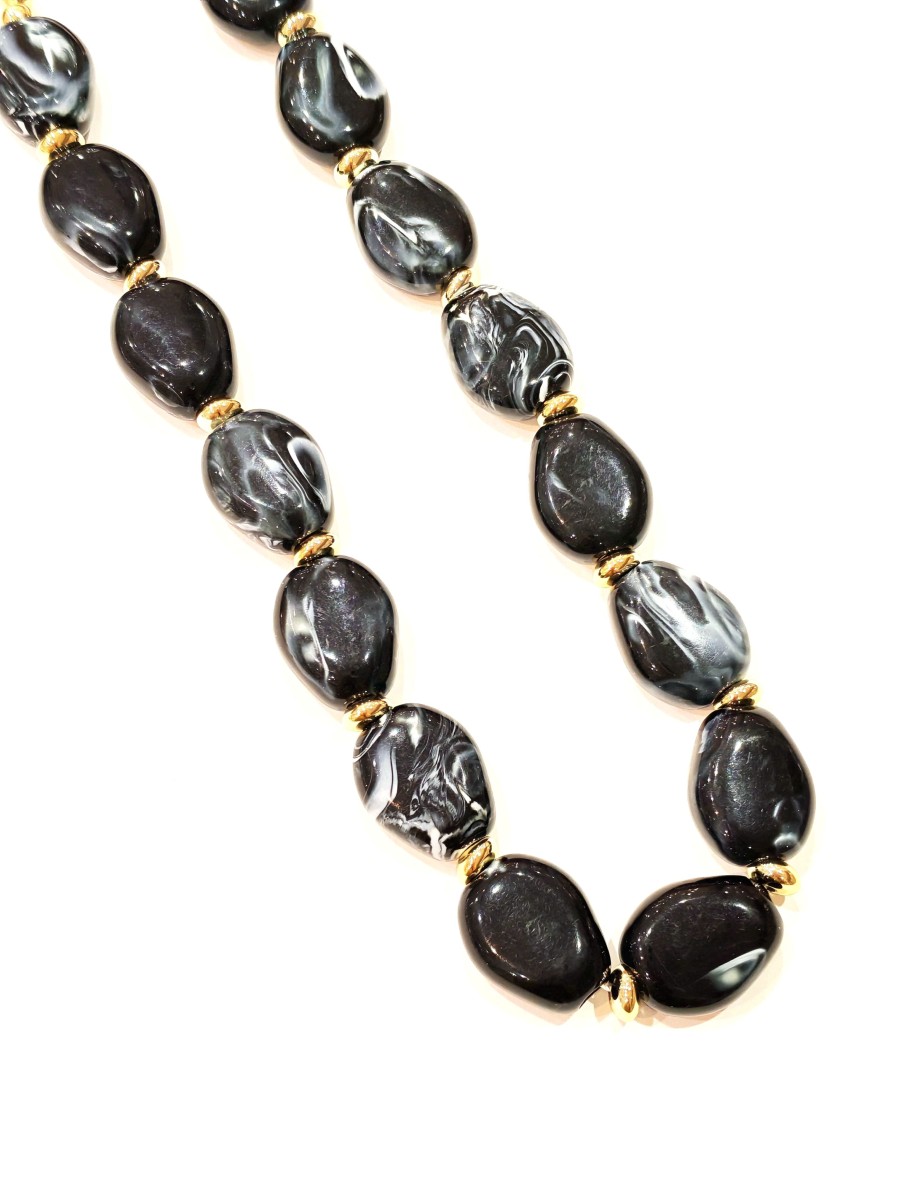 Collier en résine et acier N422