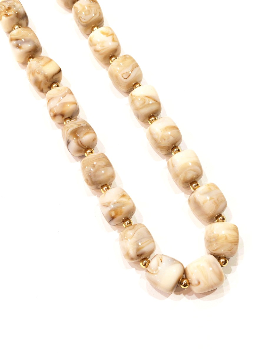 Collier en résine et acier N423