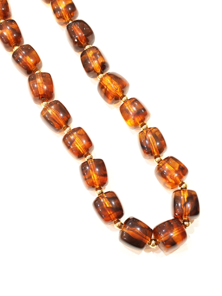 Collier en résine et acier N423